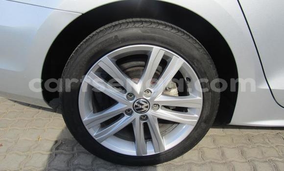 Nunua Ilio tumika Volkswagen Jetta Silver Gari ndani ya Bhunya nchini Manzini Nunua Ilio tumika Volkswagen Jetta Silver Gari ndani ya Bhunya nchini Manzini