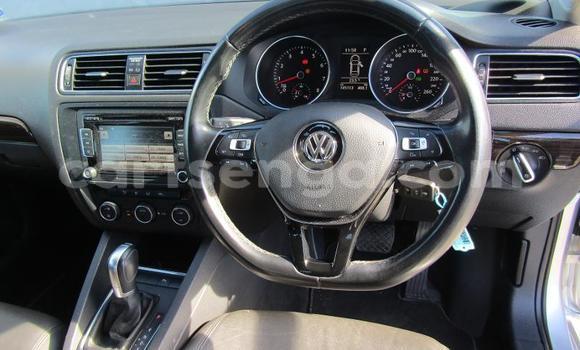 Nunua Ilio tumika Volkswagen Jetta Silver Gari ndani ya Bhunya nchini Manzini Nunua Ilio tumika Volkswagen Jetta Silver Gari ndani ya Bhunya nchini Manzini