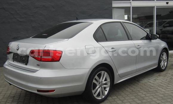 Nunua Ilio tumika Volkswagen Jetta Silver Gari ndani ya Bhunya nchini Manzini Nunua Ilio tumika Volkswagen Jetta Silver Gari ndani ya Bhunya nchini Manzini