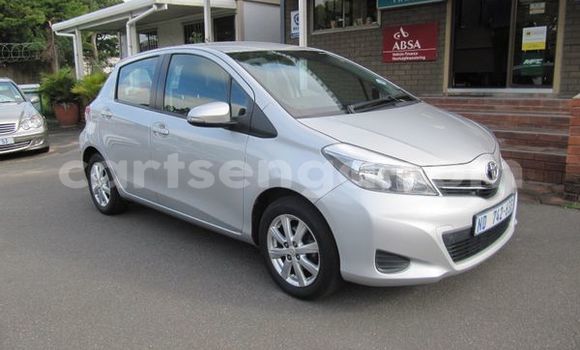 Nunua Ilio tumika Toyota Yaris Silver Gari ndani ya Bulembu nchini Hhohho Nunua Ilio tumika Toyota Yaris Silver Gari ndani ya Bulembu nchini Hhohho