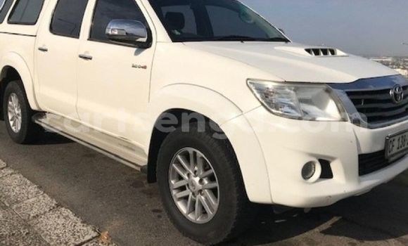 Acheter Occasion Voiture Toyota Hilux Blanc à Mbabane, Manzini Acheter Occasion Voiture Toyota Hilux Blanc à Mbabane, Manzini