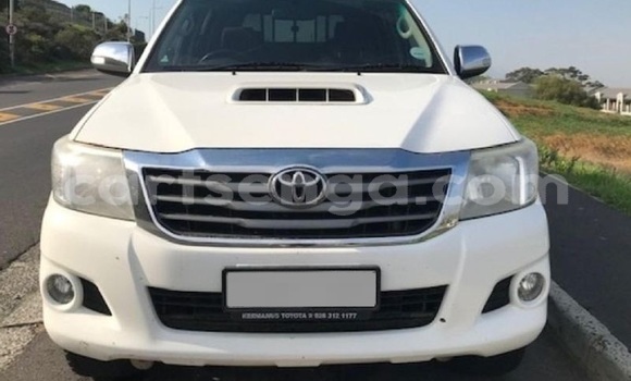 Acheter Occasion Voiture Toyota Hilux Blanc à Mbabane, Manzini Acheter Occasion Voiture Toyota Hilux Blanc à Mbabane, Manzini