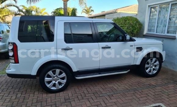Nunua Ilio tumika Land Rover Discovery White Gari ndani ya Mbabane nchini Manzini Nunua Ilio tumika Land Rover Discovery White Gari ndani ya Mbabane nchini Manzini