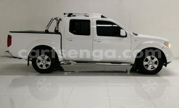 Acheter Occasion Voiture Nissan Navara Blanc à Big Bend, Lubombo District Acheter Occasion Voiture Nissan Navara Blanc à Big Bend, Lubombo District