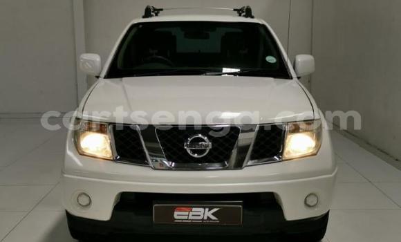 Acheter Occasion Voiture Nissan Navara Blanc à Big Bend, Lubombo District Acheter Occasion Voiture Nissan Navara Blanc à Big Bend, Lubombo District