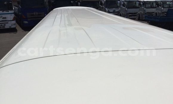 Acheter Occasion Voiture Toyota Coaster Blanc à Big Bend, Lubombo District Acheter Occasion Voiture Toyota Coaster Blanc à Big Bend, Lubombo District