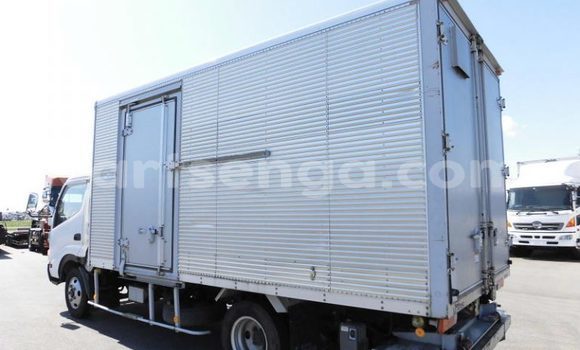 Acheter Occasion Utilitaire Toyota Dyna Blanc à Big Bend, Lubombo District Acheter Occasion Utilitaire Toyota Dyna Blanc à Big Bend, Lubombo District