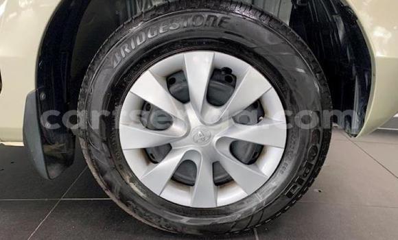 Acheter Occasion Voiture Toyota Avanza Gris à Manzini, Manzini Acheter Occasion Voiture Toyota Avanza Gris à Manzini, Manzini