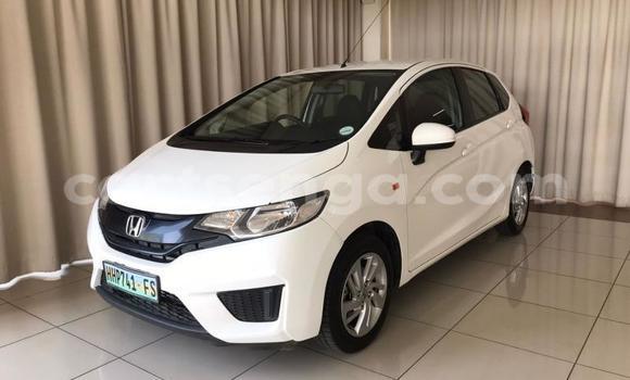 Nunua Ilio tumika Honda Jazz White Gari ndani ya Hlatikulu nchini Wilaya ya Shiselweni Nunua Ilio tumika Honda Jazz White Gari ndani ya Hlatikulu nchini Wilaya ya Shiselweni