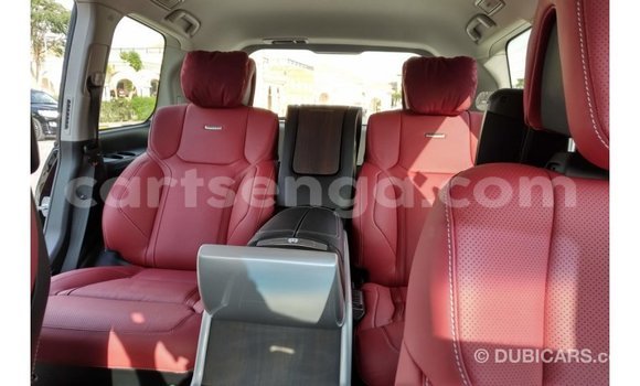 Nunua Imported Toyota Land Cruiser Black Gari ndani ya Import - Dubai nchini Hhohho Nunua Imported Toyota Land Cruiser Black Gari ndani ya Import - Dubai nchini Hhohho