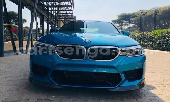 Nunua Ilio tumika BMW M5 Blue Gari ndani ya Mbabane nchini Manzini Nunua Ilio tumika BMW M5 Blue Gari ndani ya Mbabane nchini Manzini
