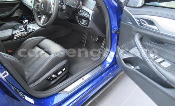 Nunua Ilio tumika BMW M5 Blue Gari ndani ya Mbabane nchini Manzini Nunua Ilio tumika BMW M5 Blue Gari ndani ya Mbabane nchini Manzini