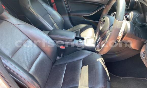 Nunua Ilio tumika Mercedes-Benz C-Classe White Gari ndani ya Manzini nchini Manzini Nunua Ilio tumika Mercedes-Benz C-Classe White Gari ndani ya Manzini nchini Manzini