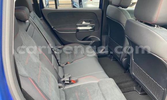 Nunua Ilio tumika Mercedes‒Benz M-klasse AMG Blue Gari ndani ya Manzini nchini Manzini Nunua Ilio tumika Mercedes‒Benz M-klasse AMG Blue Gari ndani ya Manzini nchini Manzini