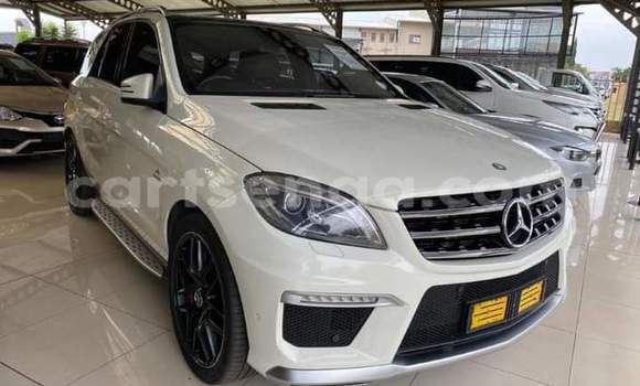 Nunua Ilio tumika Mercedes‒Benz AMG GLC White Gari ndani ya Ezulwini nchini Hhohho