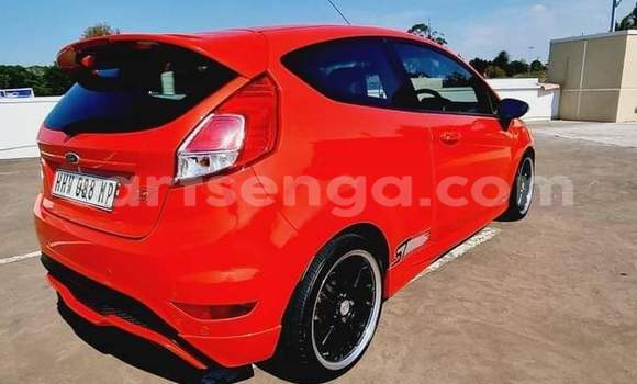 Nunua Ilio tumika Ford Fiesta Red Gari ndani ya Ezulwini nchini Hhohho Nunua Ilio tumika Ford Fiesta Red Gari ndani ya Ezulwini nchini Hhohho
