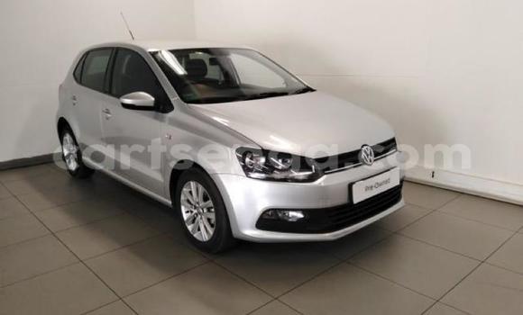 Nunua Ilio tumika Volkswagen Polo Silver Gari ndani ya Bhunya nchini Manzini Nunua Ilio tumika Volkswagen Polo Silver Gari ndani ya Bhunya nchini Manzini