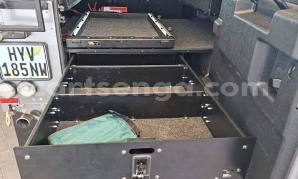 Nunua Ilio tumika Land Rover Defender Other Gari ndani ya Tabankulu nchini Wilaya ya Lubombo Nunua Ilio tumika Land Rover Defender Other Gari ndani ya Tabankulu nchini Wilaya ya Lubombo