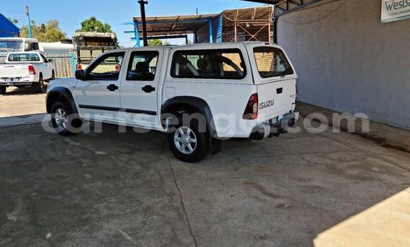 Buy Used Isuzu KB White Car in Mbabane in Manzini Buy Used Isuzu KB White Car in Mbabane in Manzini