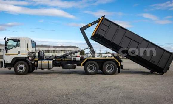 Nunua Ilio tumika Isuzu Bighorn White Lori ndani ya Ezulwini nchini Hhohho Nunua Ilio tumika Isuzu Bighorn White Lori ndani ya Ezulwini nchini Hhohho