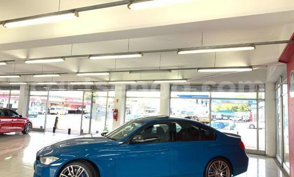 Acheter Occasion Voiture BMW 3–Series Bleu à Manzini, Manzini Acheter Occasion Voiture BMW 3–Series Bleu à Manzini, Manzini