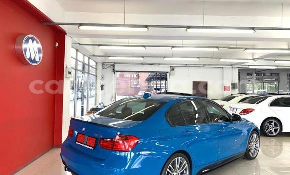 Acheter Occasion Voiture BMW 3–Series Bleu à Manzini, Manzini Acheter Occasion Voiture BMW 3–Series Bleu à Manzini, Manzini