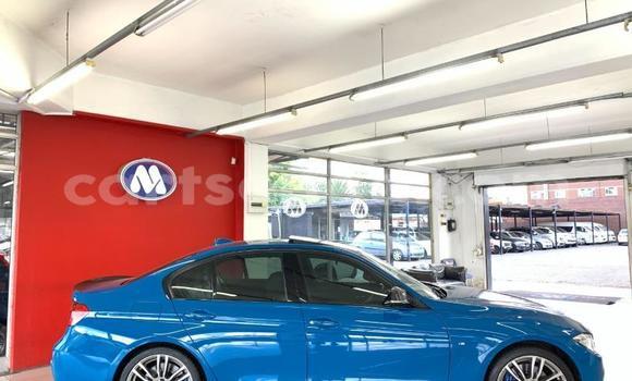 Acheter Occasion Voiture BMW 3–Series Bleu à Manzini, Manzini Acheter Occasion Voiture BMW 3–Series Bleu à Manzini, Manzini