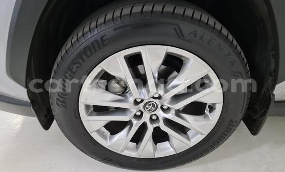 Nunua Ilio tumika Toyota RAV4 Beige Gari ndani ya Ezulwini nchini Hhohho Nunua Ilio tumika Toyota RAV4 Beige Gari ndani ya Ezulwini nchini Hhohho