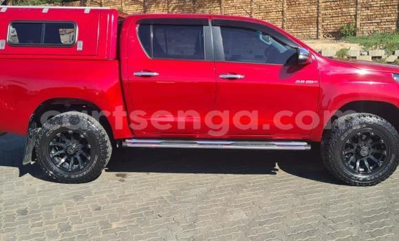 Nunua Ilio tumika Toyota Hilux Red Gari ndani ya Ezulwini nchini Hhohho Nunua Ilio tumika Toyota Hilux Red Gari ndani ya Ezulwini nchini Hhohho