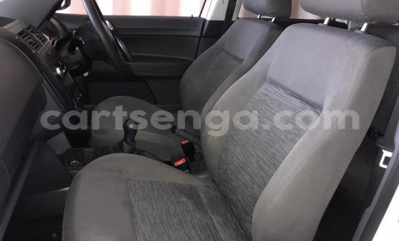 Acheter Occasion Voiture Volkswagen Polo Blanc à Hlatikulu, Shiselweni District Acheter Occasion Voiture Volkswagen Polo Blanc à Hlatikulu, Shiselweni District