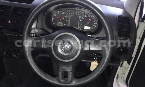 Acheter Occasion Voiture Volkswagen Polo Blanc à Hlatikulu, Shiselweni District Acheter Occasion Voiture Volkswagen Polo Blanc à Hlatikulu, Shiselweni District