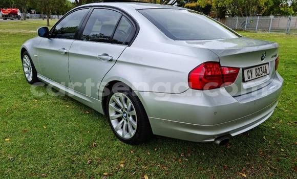 Nunua Ilio tumika BMW 3–Series Silver Gari ndani ya Ezulwini nchini Hhohho Nunua Ilio tumika BMW 3–Series Silver Gari ndani ya Ezulwini nchini Hhohho