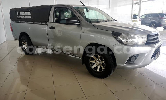 Nunua Ilio tumika Toyota Hilux Silver Gari ndani ya Ezulwini nchini Hhohho Nunua Ilio tumika Toyota Hilux Silver Gari ndani ya Ezulwini nchini Hhohho