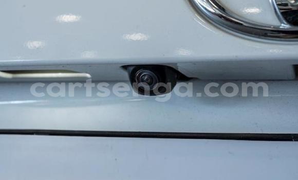 Nunua Ilio tumika Toyota RAV4 White Gari ndani ya Mbabane nchini Manzini Nunua Ilio tumika Toyota RAV4 White Gari ndani ya Mbabane nchini Manzini