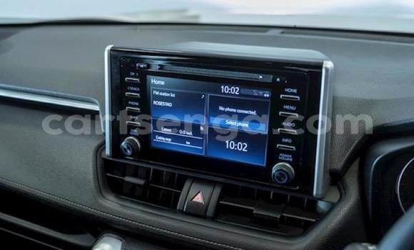 Nunua Ilio tumika Toyota RAV4 White Gari ndani ya Mbabane nchini Manzini Nunua Ilio tumika Toyota RAV4 White Gari ndani ya Mbabane nchini Manzini