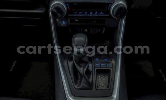 Nunua Ilio tumika Toyota RAV4 White Gari ndani ya Mbabane nchini Manzini Nunua Ilio tumika Toyota RAV4 White Gari ndani ya Mbabane nchini Manzini