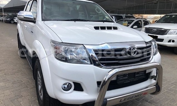 Buy Used Toyota Hilux White Car in Mbabane in Manzini Buy Used Toyota Hilux White Car in Mbabane in Manzini