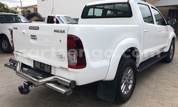 Buy Used Toyota Hilux White Car in Mbabane in Manzini Buy Used Toyota Hilux White Car in Mbabane in Manzini