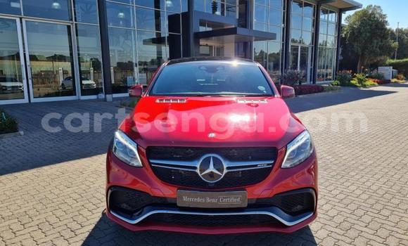Nunua Ilio tumika Mercedes‒Benz AMG GLE Red Gari ndani ya Ngomane nchini Wilaya ya Lubombo Nunua Ilio tumika Mercedes‒Benz AMG GLE Red Gari ndani ya Ngomane nchini Wilaya ya Lubombo
