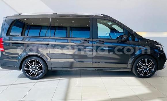 Buy Used Mercedes‒Benz Viano Black Car in Manzini in Manzini