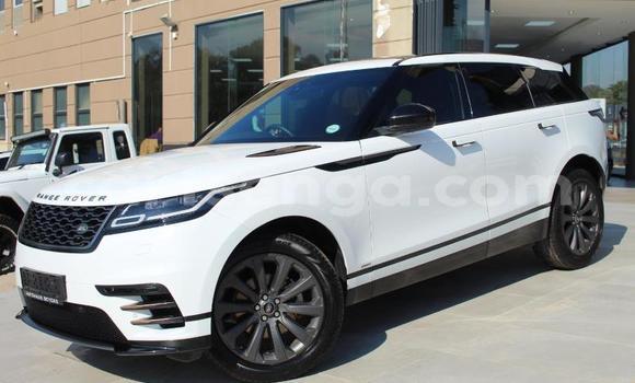 Buy Used Land Rover Range Rover White Car in Mankayane in Manzini