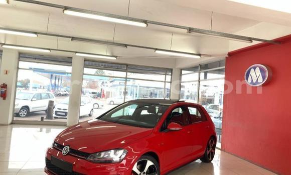Nunua Ilio tumika Volkswagen Golf Red Gari ndani ya Manzini nchini Manzini