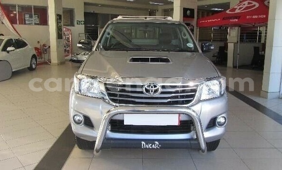 Buy Used Toyota Hilux Silver Car in Manzini in Manzini Buy Used Toyota Hilux Silver Car in Manzini in Manzini