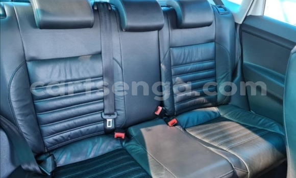 Nunua Ilio tumika Volkswagen Polo White Gari ndani ya Lobamba nchini Manzini Nunua Ilio tumika Volkswagen Polo White Gari ndani ya Lobamba nchini Manzini