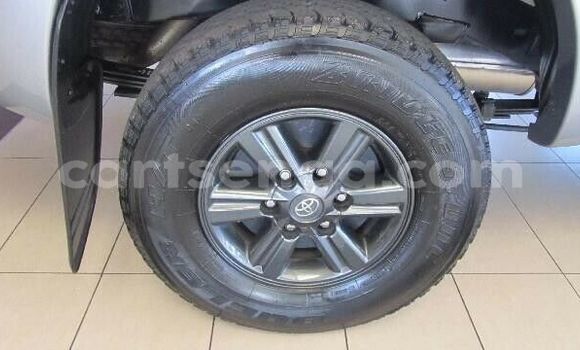 Buy Used Toyota Hilux Silver Car in Manzini in Manzini Buy Used Toyota Hilux Silver Car in Manzini in Manzini