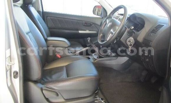 Buy Used Toyota Hilux Silver Car in Manzini in Manzini Buy Used Toyota Hilux Silver Car in Manzini in Manzini