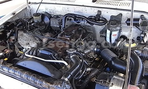Buy Used Toyota Hilux White Car in Mbabane in Manzini Buy Used Toyota Hilux White Car in Mbabane in Manzini