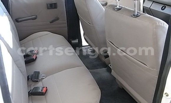 Buy Used Toyota Hilux White Car in Mbabane in Manzini Buy Used Toyota Hilux White Car in Mbabane in Manzini