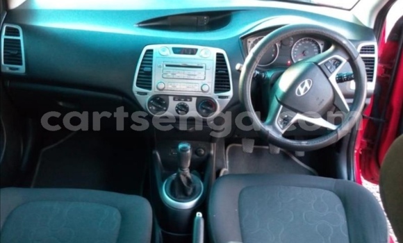 Nunua Ilio tumika Hyundai i20 Red Gari ndani ya Ezulwini nchini Hhohho Nunua Ilio tumika Hyundai i20 Red Gari ndani ya Ezulwini nchini Hhohho