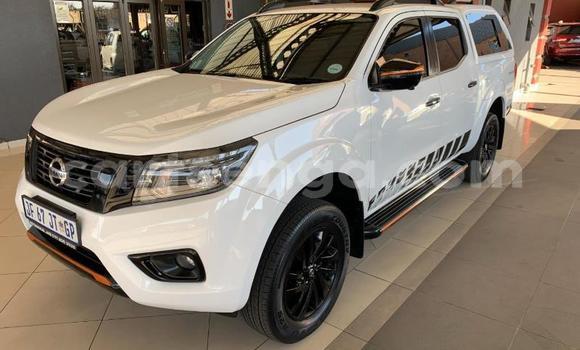 Buy Used Nissan Navara White Car in Mbabane in Manzini Buy Used Nissan Navara White Car in Mbabane in Manzini